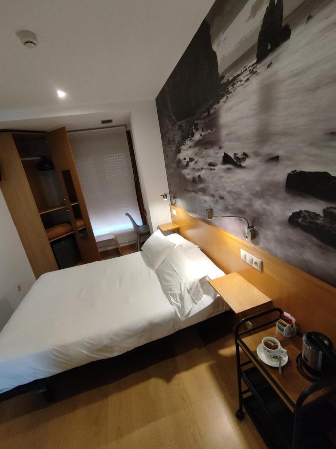 Hotel Dabeleira Luarca Exteriör bild