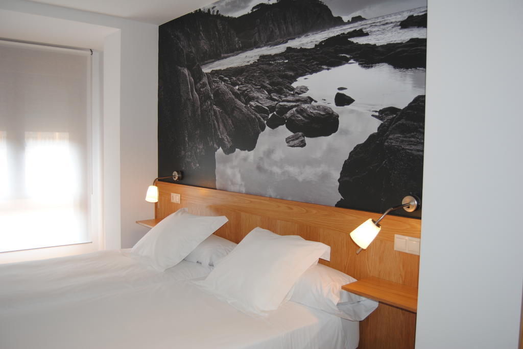 Hotel Dabeleira Luarca Exteriör bild